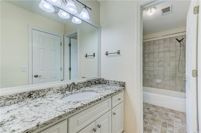 2745 Lenox Road NE 5, Atlanta, GA 30324