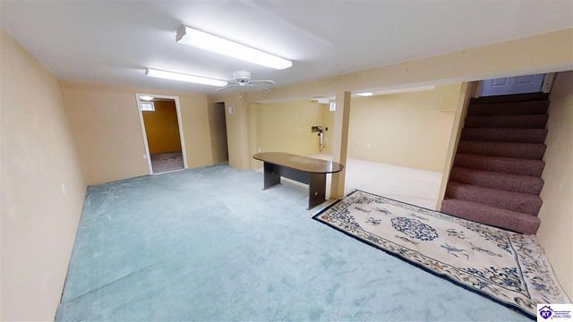 128 Parkside Circle, Vine Grove, KY 40175