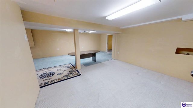 128 Parkside Circle, Vine Grove, KY 40175