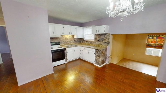 128 Parkside Circle, Vine Grove, KY 40175