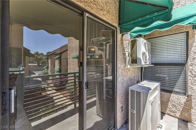 460 Elm Drive 204, Las Vegas, NV 89169