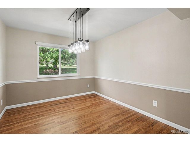 5406 S Rifle Ct, Centennial, CO 80015