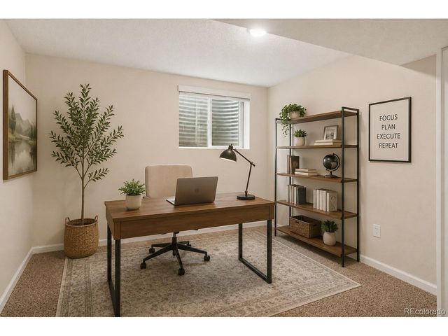 5406 S Rifle Ct, Centennial, CO 80015