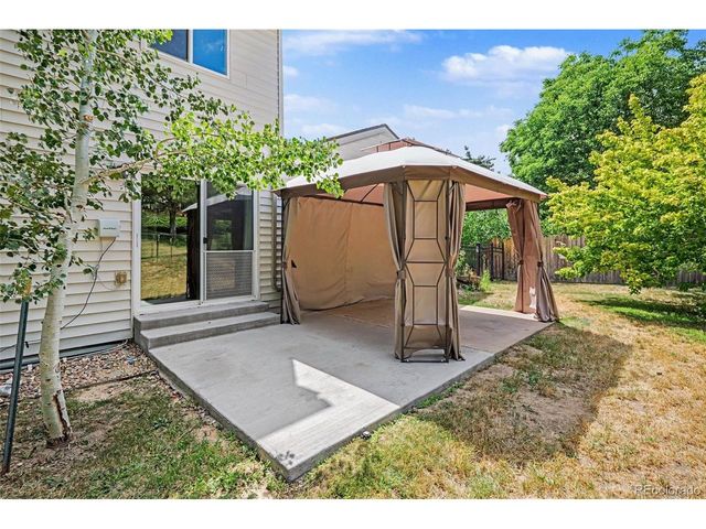 5406 S Rifle Ct, Centennial, CO 80015