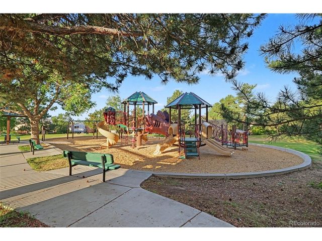 5406 S Rifle Ct, Centennial, CO 80015