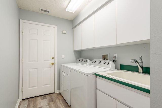 9330 WHISPERING MEADOW COURT, New Port Richey, FL 34655