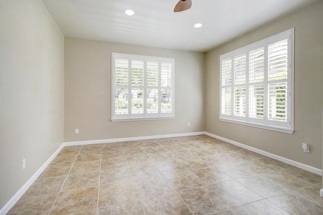 9644 Oakham Way, Elk Grove, CA 95757