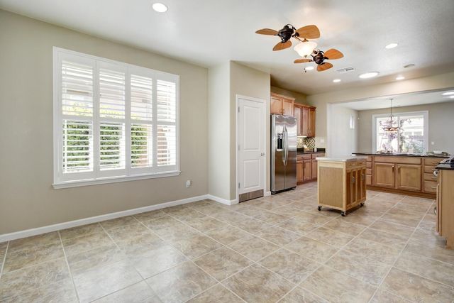 9644 Oakham Way, Elk Grove, CA 95757