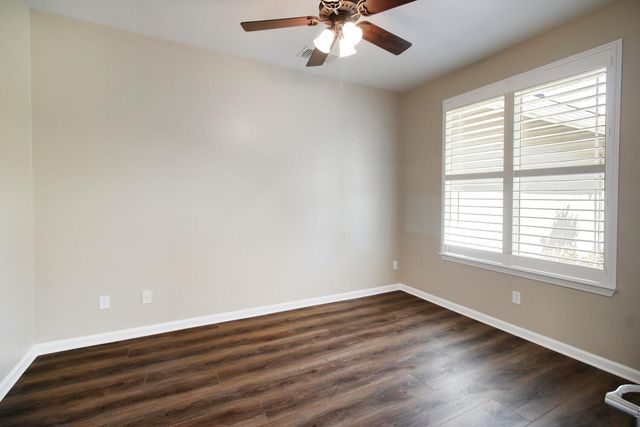 9644 Oakham Way, Elk Grove, CA 95757