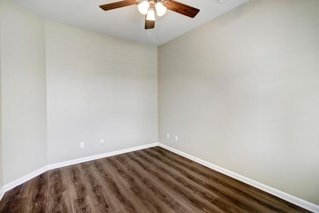 9644 Oakham Way, Elk Grove, CA 95757