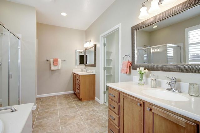 9644 Oakham Way, Elk Grove, CA 95757