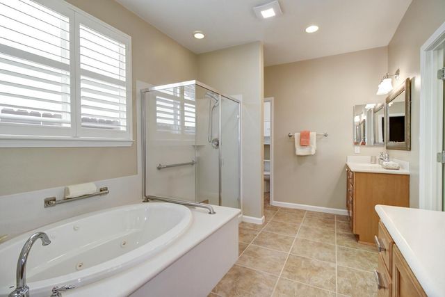 9644 Oakham Way, Elk Grove, CA 95757