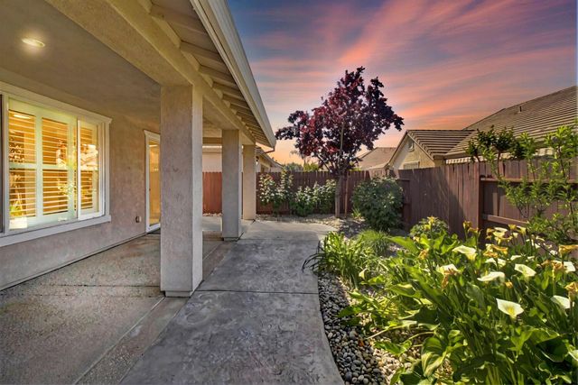 9644 Oakham Way, Elk Grove, CA 95757