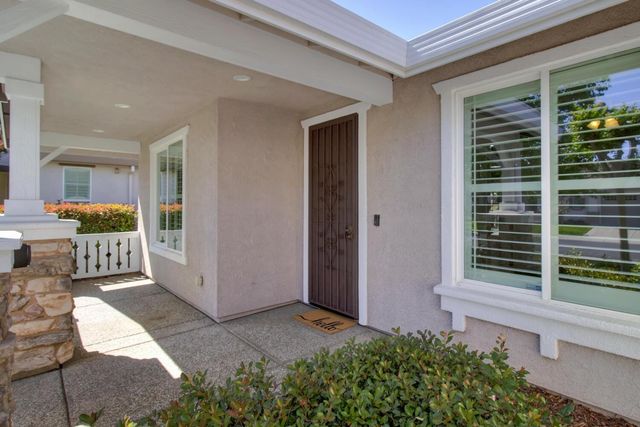 9644 Oakham Way, Elk Grove, CA 95757