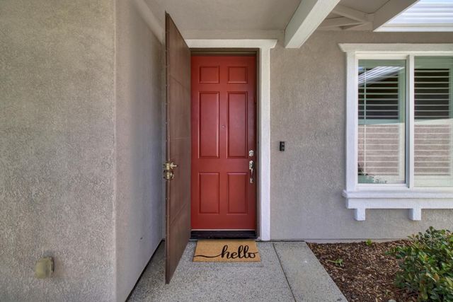 9644 Oakham Way, Elk Grove, CA 95757