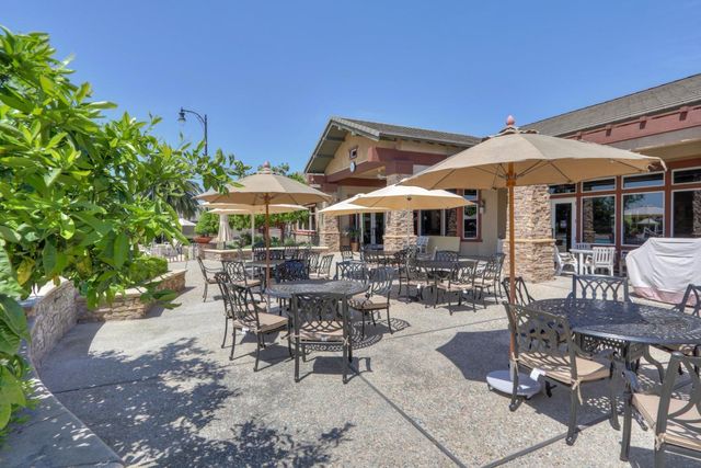 9644 Oakham Way, Elk Grove, CA 95757