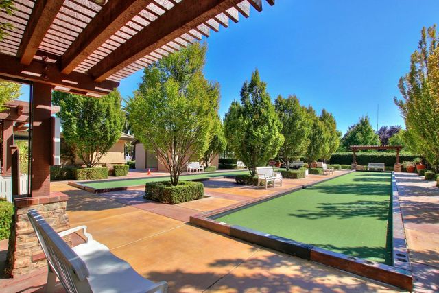 9644 Oakham Way, Elk Grove, CA 95757