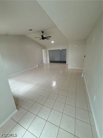 233 SW 43RD ST, Cape Coral, FL 33914