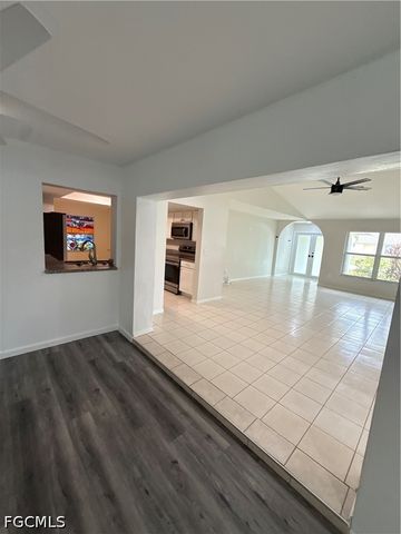 233 SW 43RD ST, Cape Coral, FL 33914