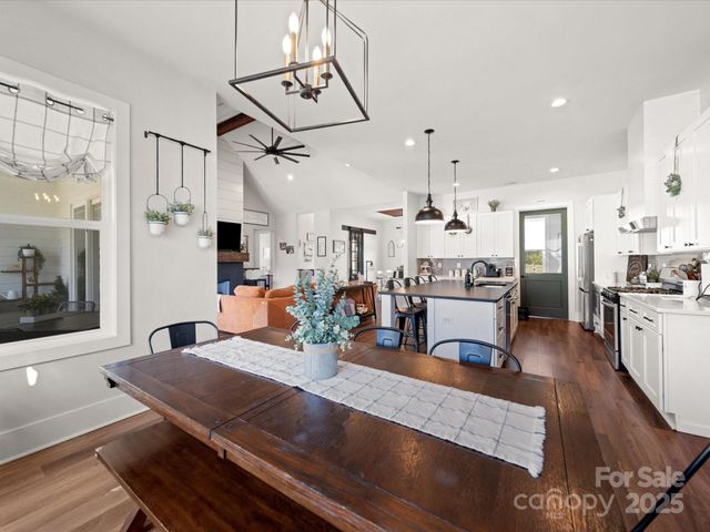 7619 Old Waxhaw Monroe Road, Waxhaw, NC 28173