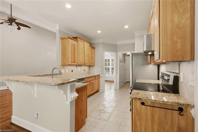 4693 Kellys Trail Court, Winston-salem, NC 27101