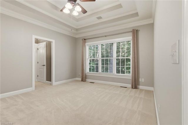 4693 Kellys Trail Court, Winston-salem, NC 27101