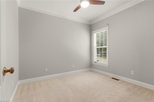 4693 Kellys Trail Court, Winston-salem, NC 27101