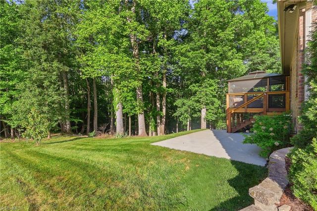 4693 Kellys Trail Court, Winston-salem, NC 27101