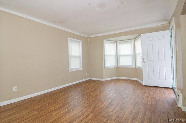 15383 Mark Twain Street, Detroit, MI 48227