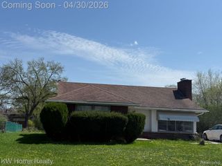 29316 Southgate Drive, Southfield, MI 48076