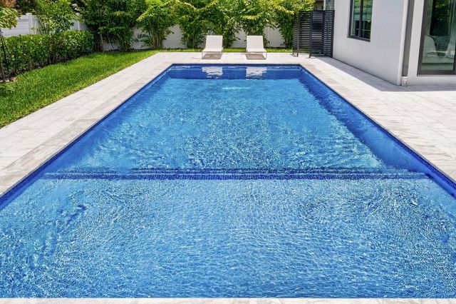 3933 Washington Street, Hollywood, FL 33021