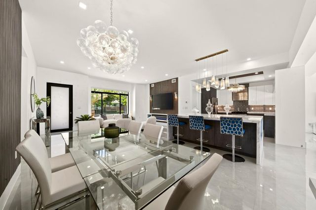3933 Washington Street, Hollywood, FL 33021