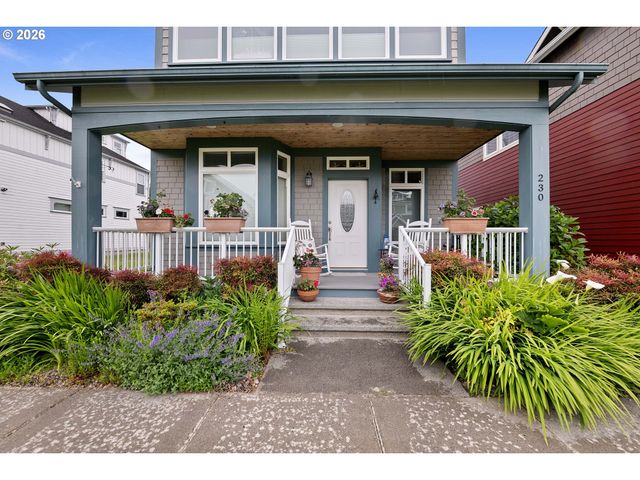 230 Roundhouse Rd, Astoria, OR 97103