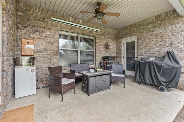 2570 Pecan Pointe Drive, Semmes, AL 36575