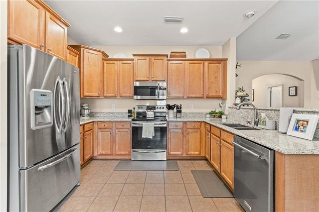 2570 Pecan Pointe Drive, Semmes, AL 36575