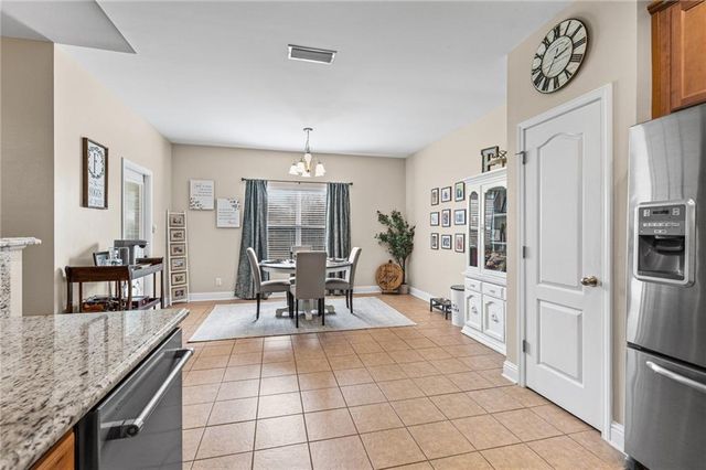 2570 Pecan Pointe Drive, Semmes, AL 36575