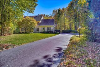 7353 Ward Road, Boston, NY 14127