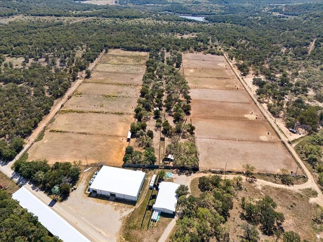 1812 CO 114 Road, Mingus, TX 76463