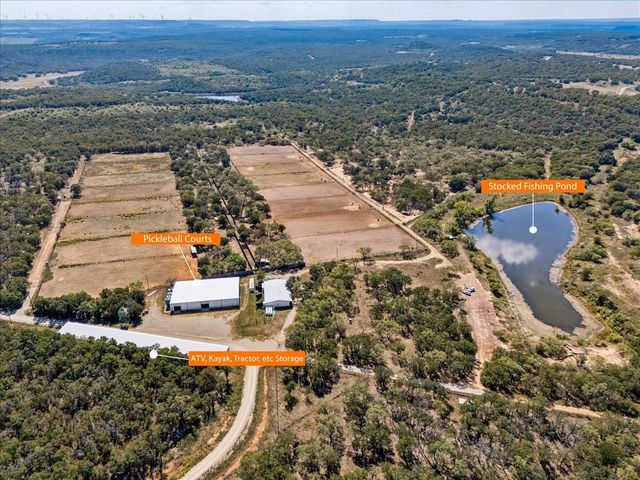 1812 CO 114 Road, Mingus, TX 76463