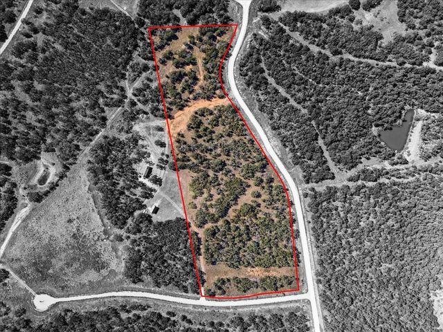 1812 CO 114 Road, Mingus, TX 76463