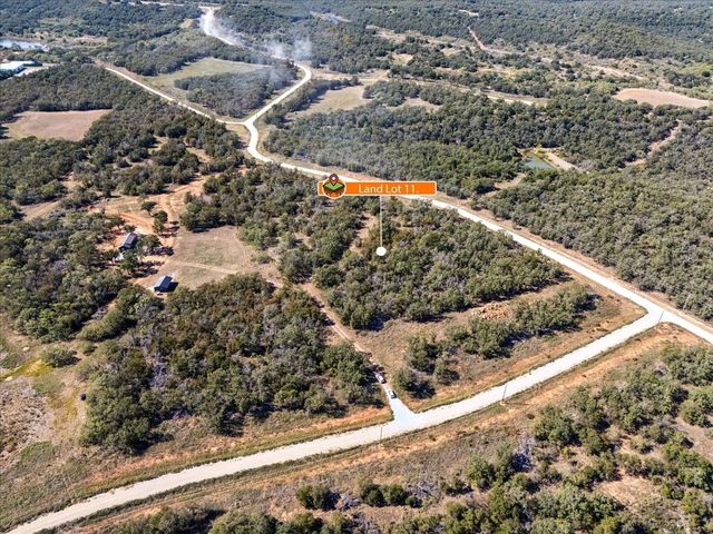 1812 CO 114 Road, Mingus, TX 76463