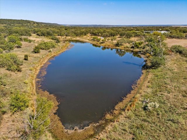 1812 CO 114 Road, Mingus, TX 76463