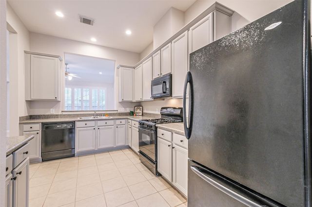 9718 Catalina Leaf Lane, Spring, TX 77379