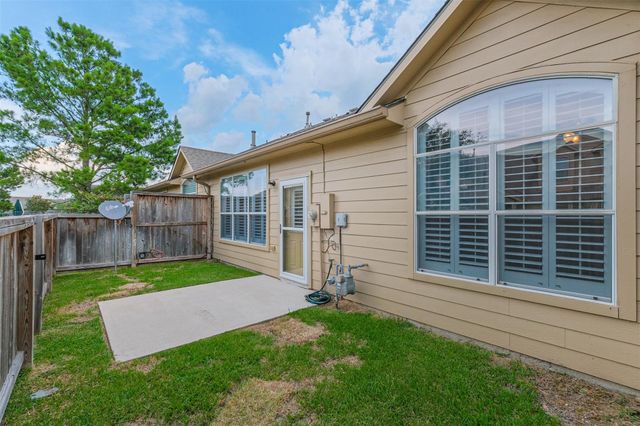 9718 Catalina Leaf Lane, Spring, TX 77379