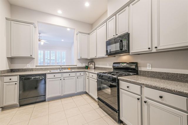 9718 Catalina Leaf Lane, Spring, TX 77379
