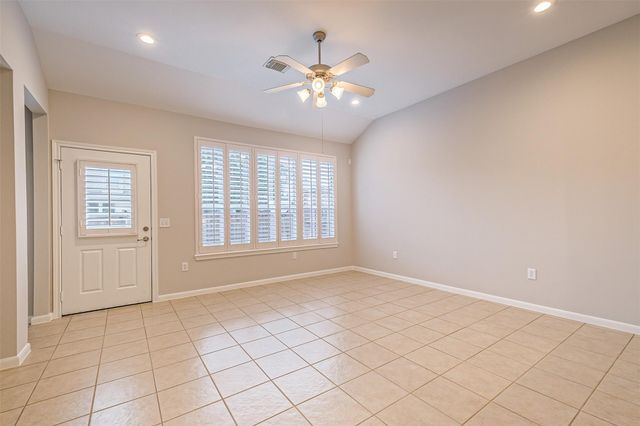9718 Catalina Leaf Lane, Spring, TX 77379