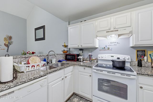 4217 Sequoia Court 4r, Wilmington, NC 28403