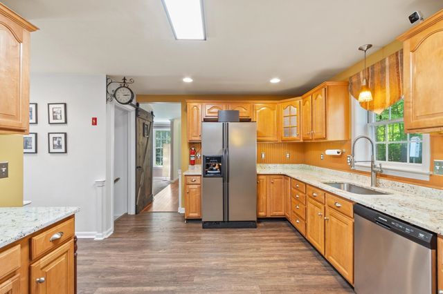 88 Horizon Drive, Goffstown, NH 03045