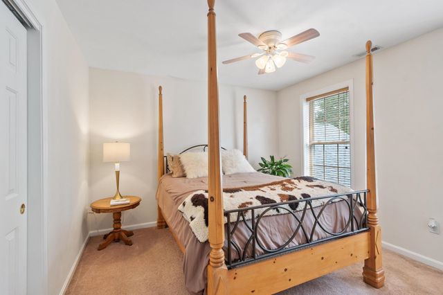 88 Horizon Drive, Goffstown, NH 03045