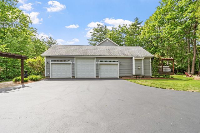 88 Horizon Drive, Goffstown, NH 03045